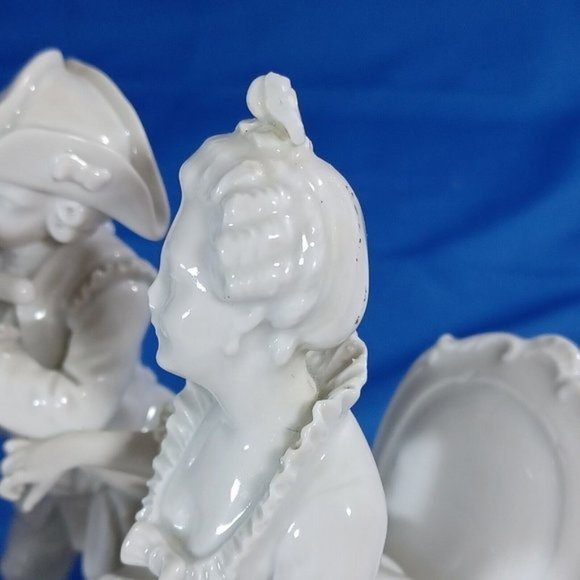 German Blanc De Chine Antique UNTERWEISSBACH Musician Porcelain Sculpture Statue - Picture 12 of 12